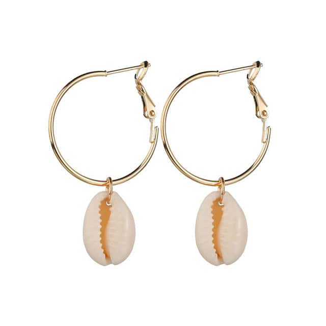 Brinco Concha Búzio Branco Dourado