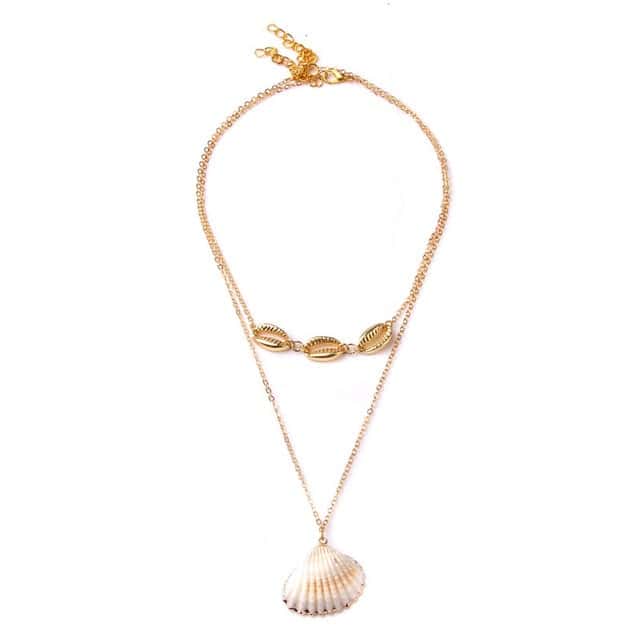 Pingente Concha Búzio Dourado "Emilie"