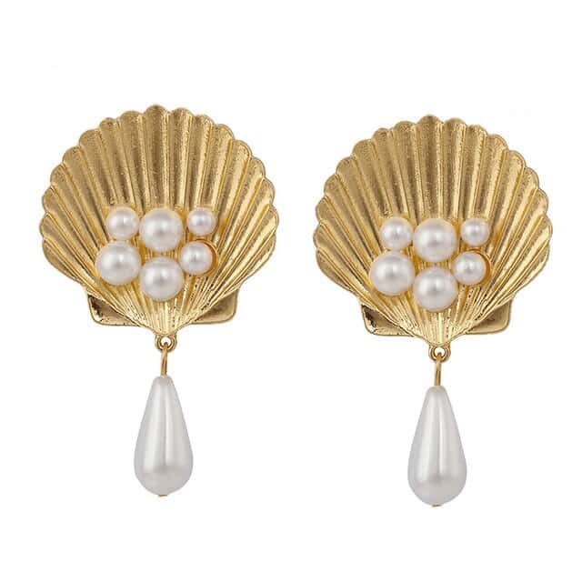 Brinco Concha Dourado E Pérolas